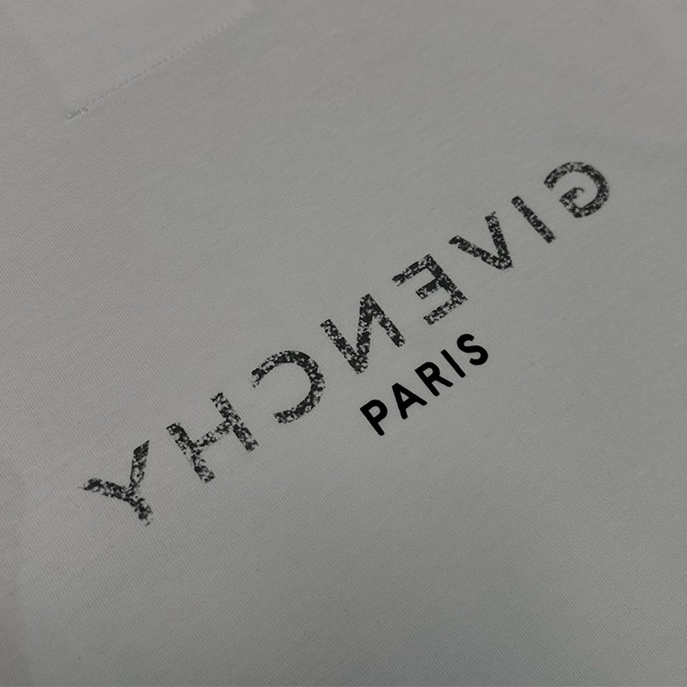 GIVENCHY Paris Logo Print T-shirt